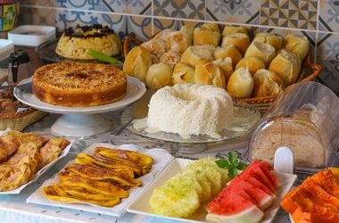 Pousada Som dos Pássaros café da manhã
